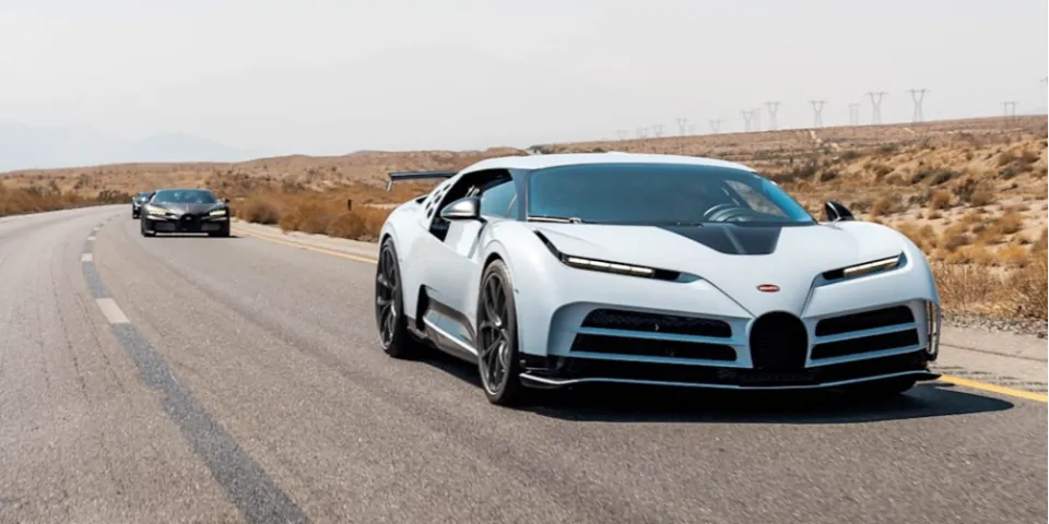 Bugatti Centodieci, вдохновленный EB110, на один горячий шаг ближе к производству