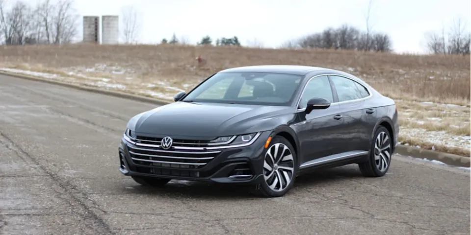 Означает ли патент США, что мы получим более горячий VW Arteon R?
