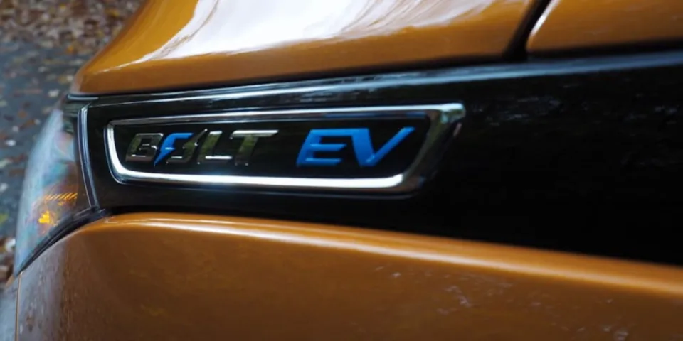 LG возьмет на себя $1,2 млрд расходов GM на ремонт батарей Bolt EV