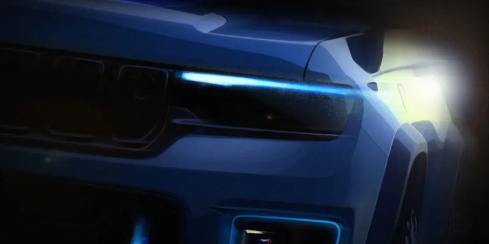 Jeep Grand Cherokee 4xe и запчасти Jeep в тизерах пасхального сафари