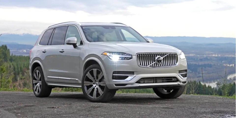 Volvo XC90 текущего поколения будет продаваться вместе со своим наследником