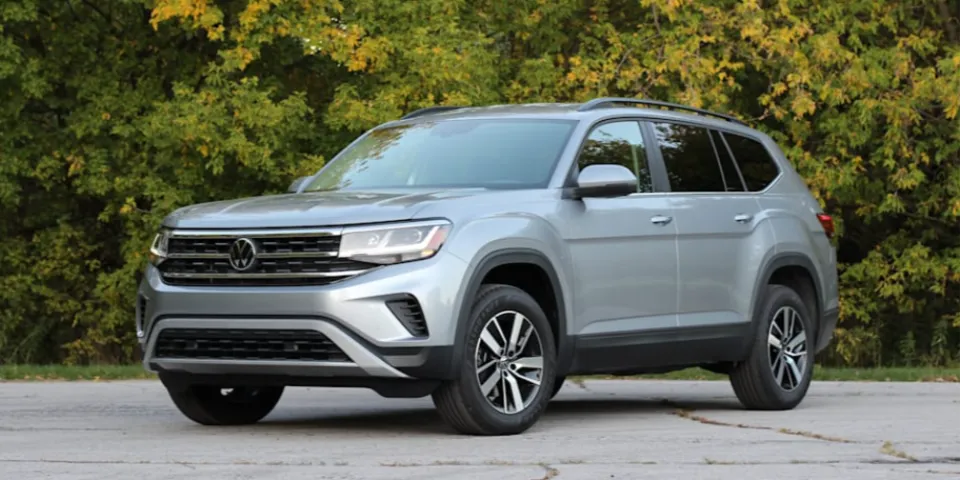 VW Atlas, Atlas Cross Sport отзываются из-за непреднамеренного срабатывания подушек безопасности