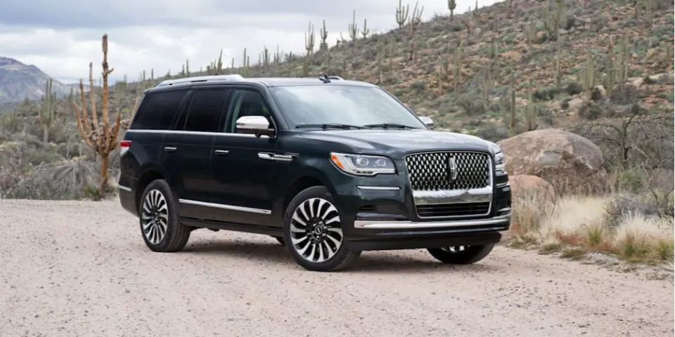 Обзор Lincoln Navigator 2022 First Drive Review | Теперь он более экологичный. В буквальном смысле.