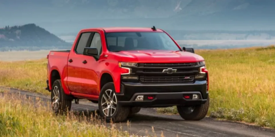 2022 Chevy Silverado Custom Trail Boss откажется от двойной кабины