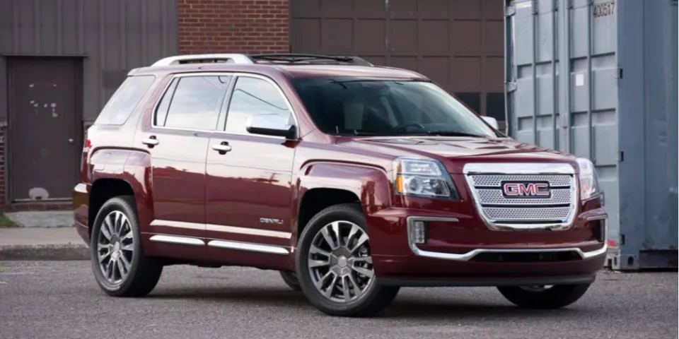 GMC Terrain первого поколения может быть отозван из-за проблем с фарами