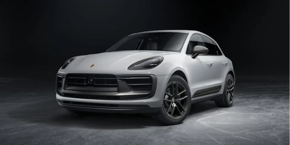 Porsche Macan T 2023 года с упором на управляемость и 4-цилиндровым двигателем