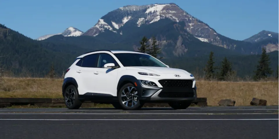 Обзор Hyundai Kona 2022 года | Одно имя, четыре отличных маленьких внедорожника