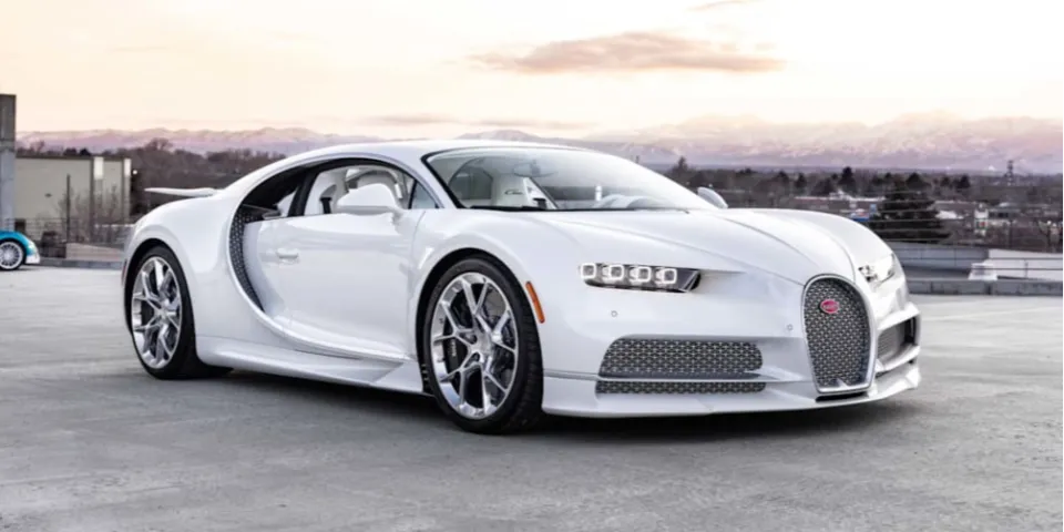 Полностью белый Bugatti Chiron Поста Мэлоуна выставлен на продажу