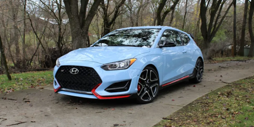 Тест-драйв 2022 Hyundai Veloster N | Интерьер, достойный хот-хэтча
