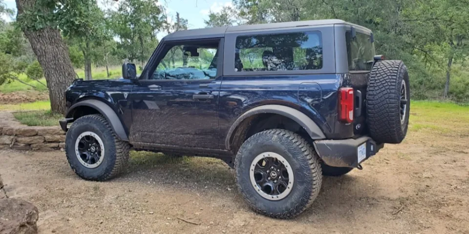 Заказы на Ford Bronco 2022 года будут открыты, поскольку владельцы заказов продолжают ждать