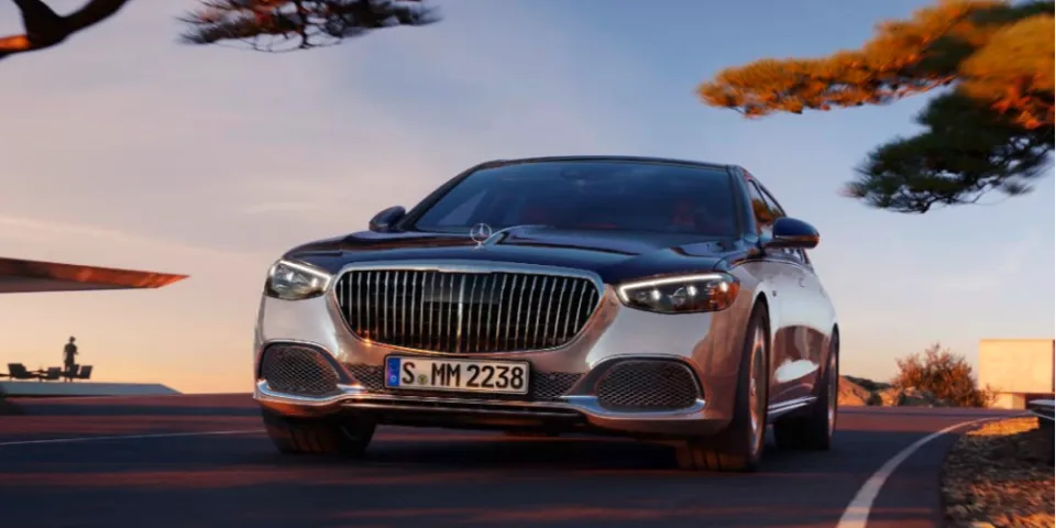 Mercedes-Maybach S-Class Edition 100 - ультра редкий подарок на день рождения