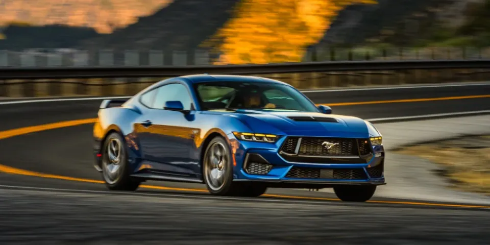 Обзор 2024 Ford Mustang GT и EcoBoost