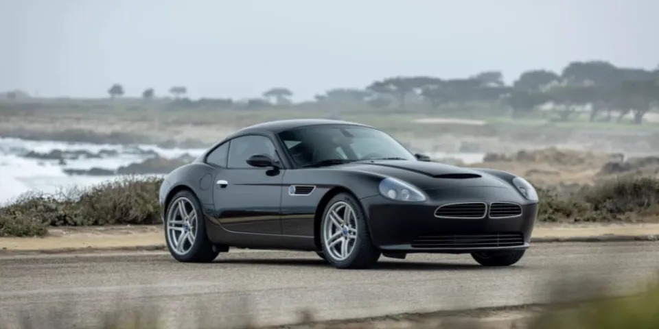 Купе BMW Z8 из этого магазина выглядит красивее, чем оригинальный родстер