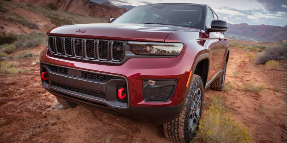 Базовая цена нового Jeep Grand Cherokee 2022 года, как сообщается, не превышает $40K