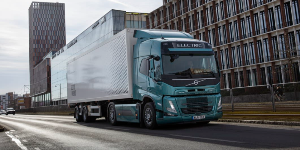 AB Volvo заключила крупный заказ на электрические коммерческие грузовики