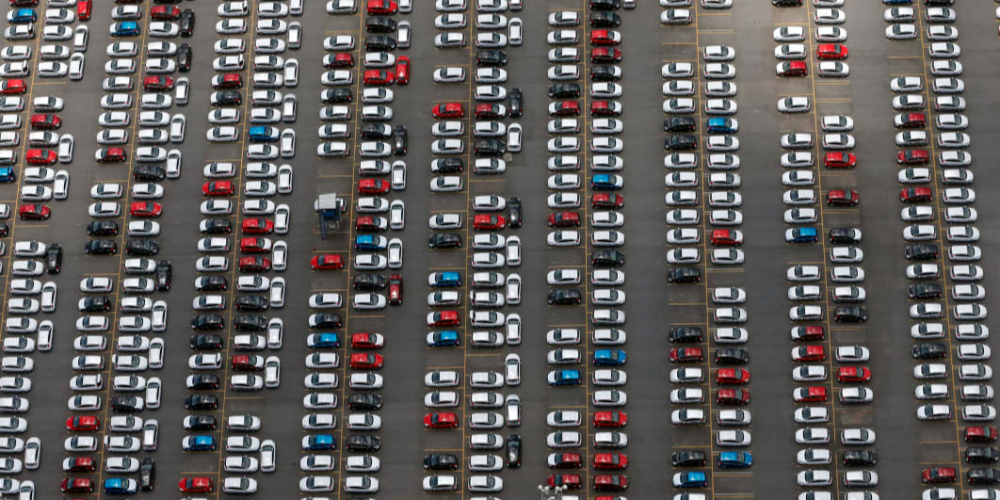 Поставщик Novares требует возмещения убытков от автопроизводителей из-за отмененных заказов