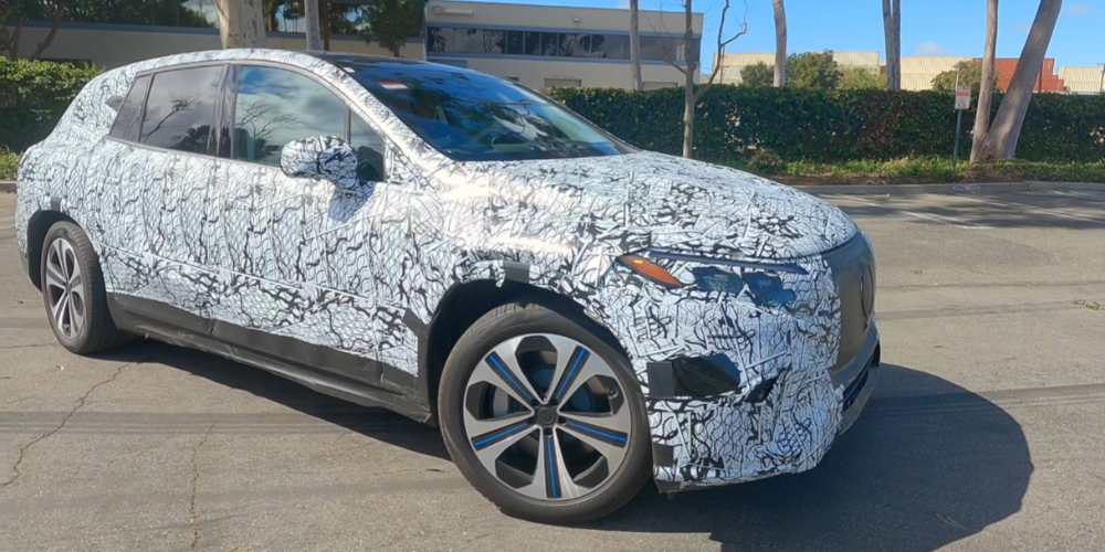 Прототип Mercedes EQS SUV замечен в Калифорнии