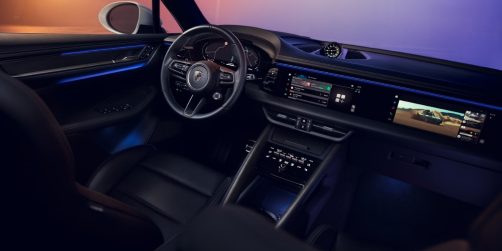 Porsche Macan EV выйдет в 2024 году и будет иметь знакомый интерьер с новой, более похожей на смартфон, информационно-развлекательной системой