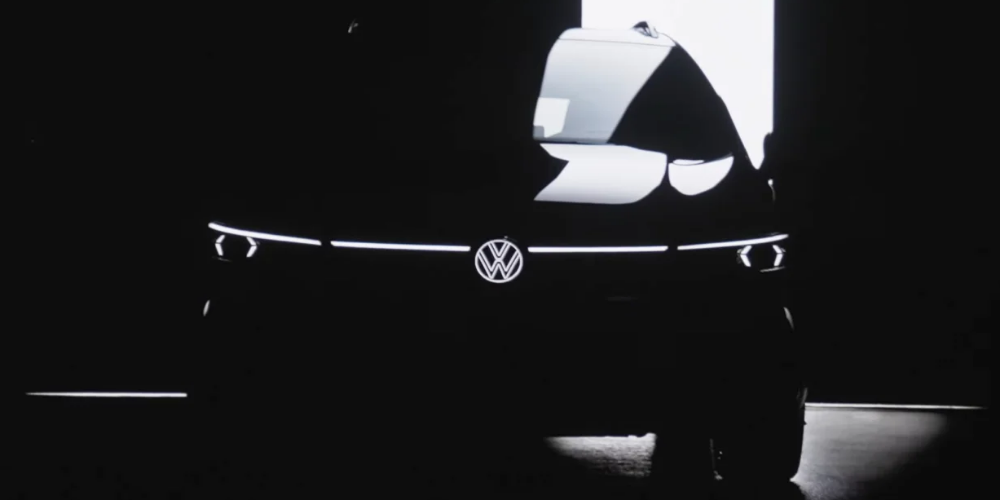 Новый обновленный Volkswagen Golf 2024 года
